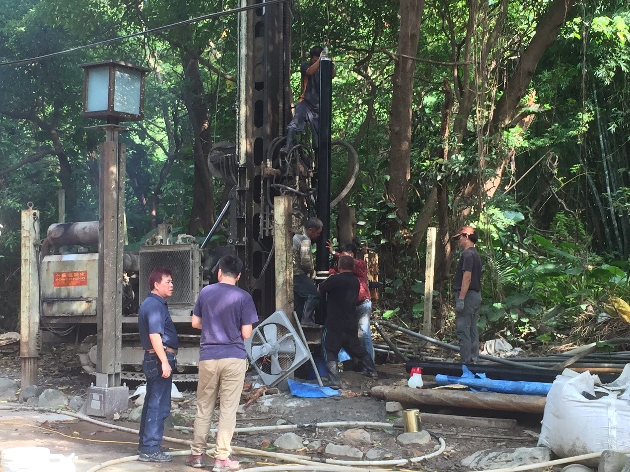 Drilling of geothermal testing well in Taipei city Chuanyuan Park(2015.07.12)